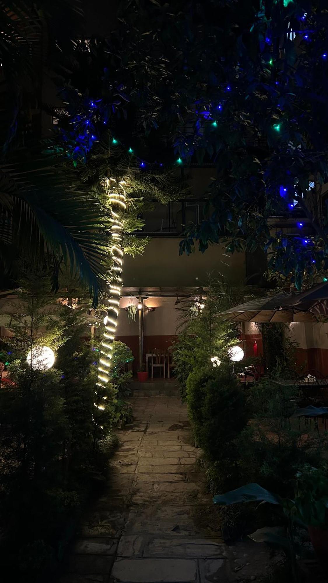 Hotel Sekai Katmandu Eksteriør bilde